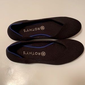 Rothy’s 9.5 black flat